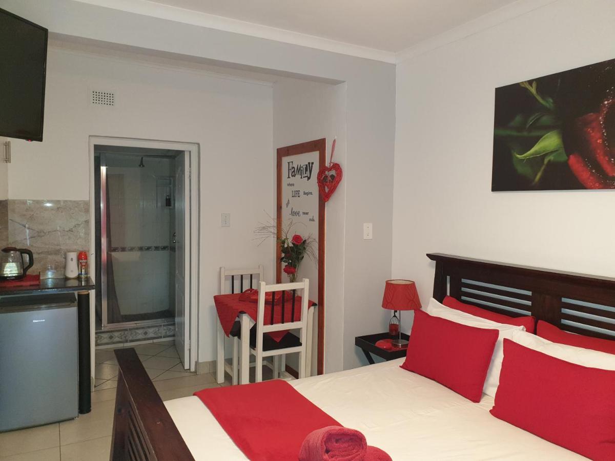The Haven: Make Our Home Your Home Estcourt Luaran gambar