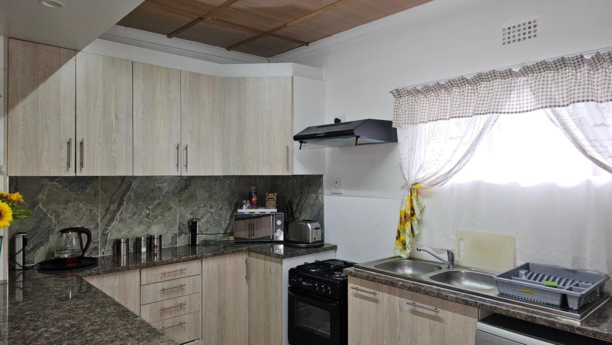 The Haven: Make Our Home Your Home Estcourt Luaran gambar