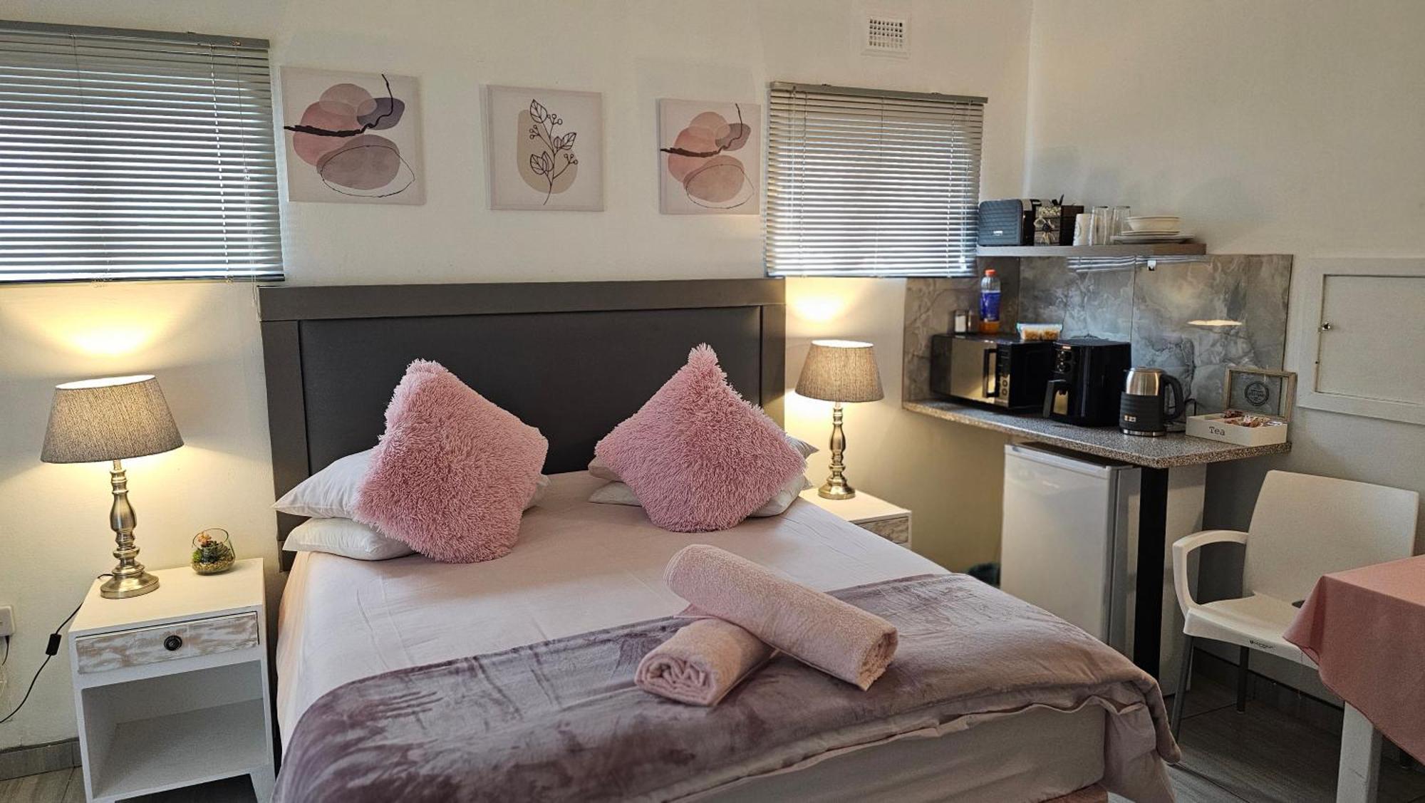The Haven: Make Our Home Your Home Estcourt Luaran gambar