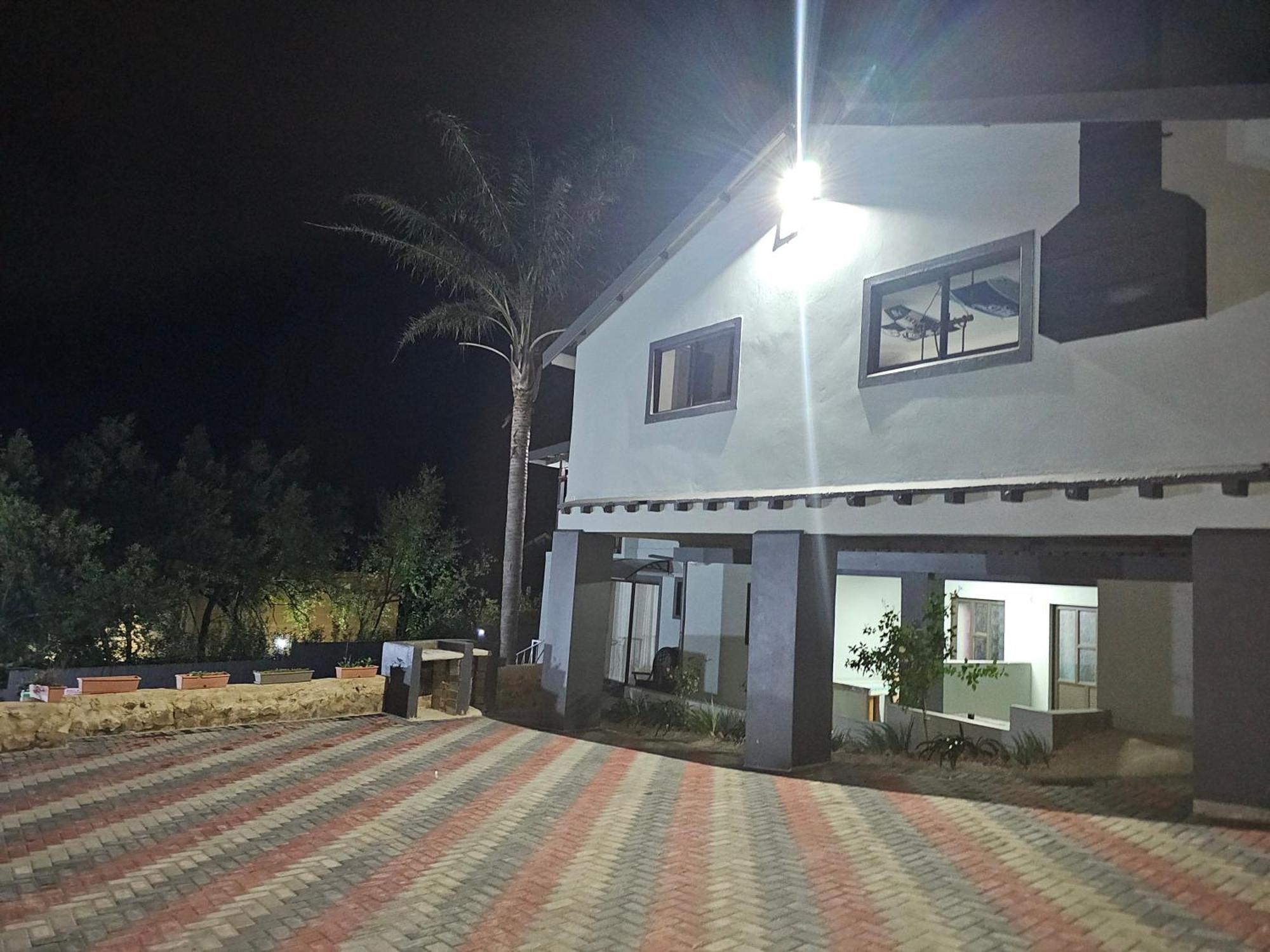 The Haven: Make Our Home Your Home Estcourt Luaran gambar