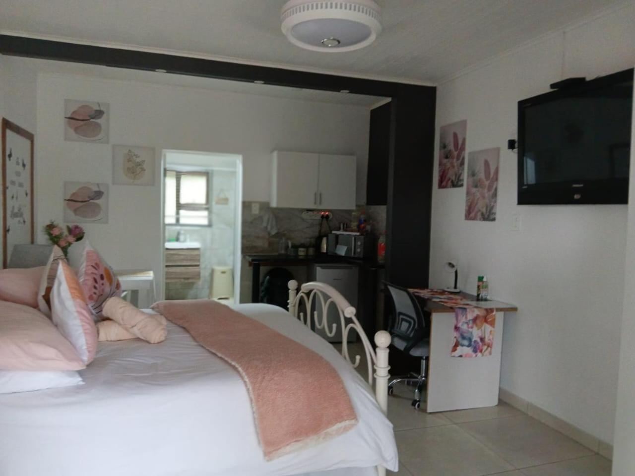 The Haven: Make Our Home Your Home Estcourt Luaran gambar